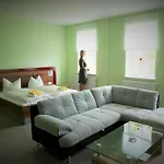 39 アパートホテル 3*